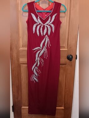 Red Velour Sequin/Beaded Formal Cocktail Dress V-Neck Back Slit Womens: Size M